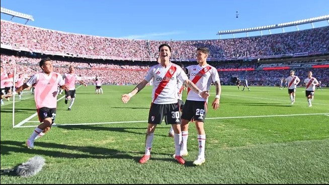Con goles de Franco Mastantuono y Sebastián Driussi, River le ganó a Boca por 2-1