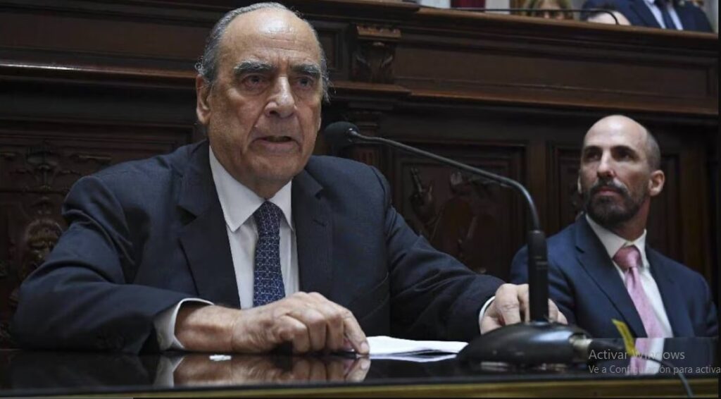Con incertidumbre por el quórum, Francos se presenta en Diputados pero no responderá preguntas de Libra